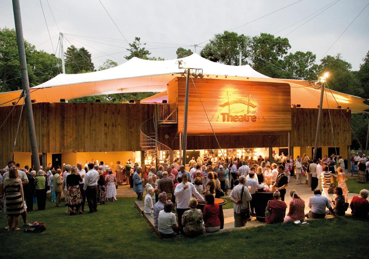 Kilworth House Hotel And Theatre Лътъруърт Екстериор снимка